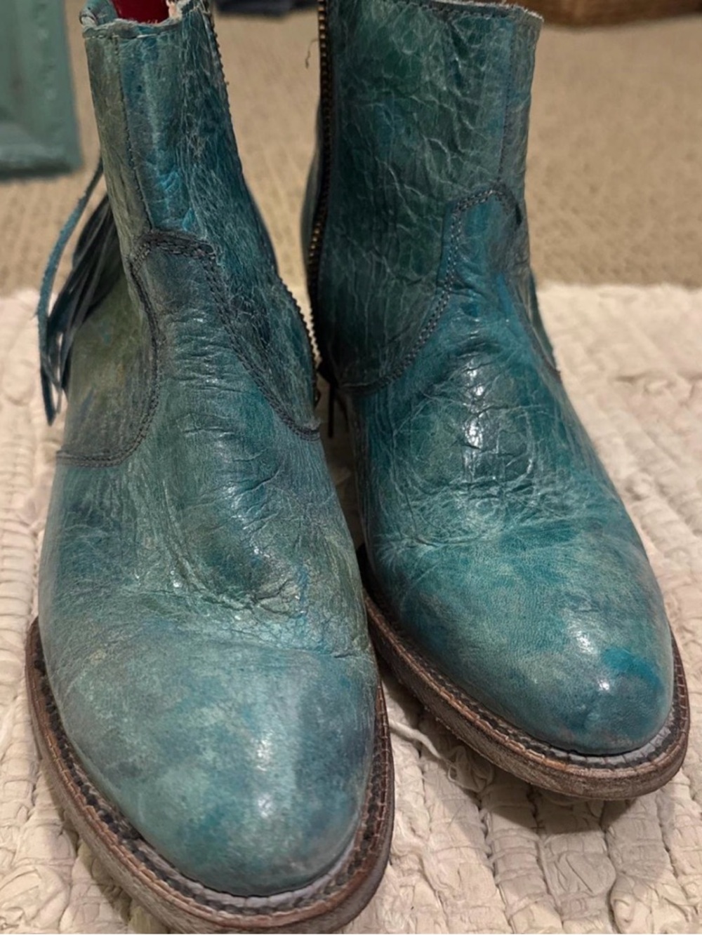 Ferrini teal leather cowgirl booties. Fringe highlight details.
